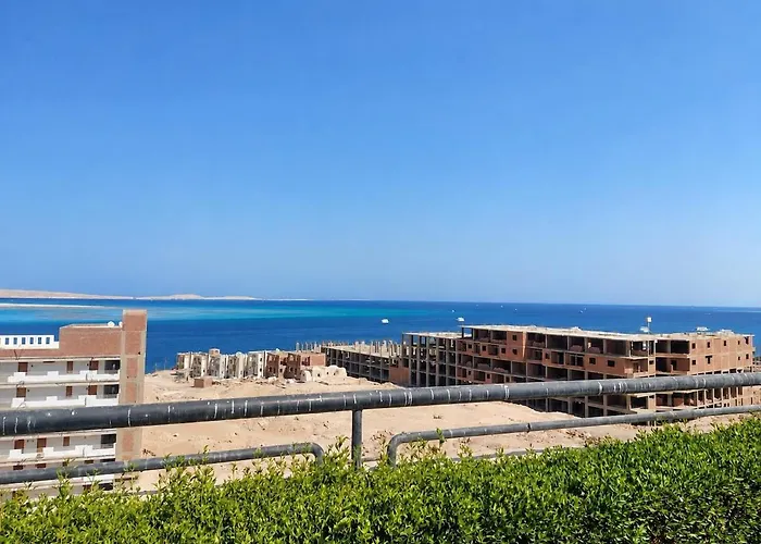 Villa In The View Compound, First Row On The Sea, 3 Bedrooms, Two Floors Hurghada