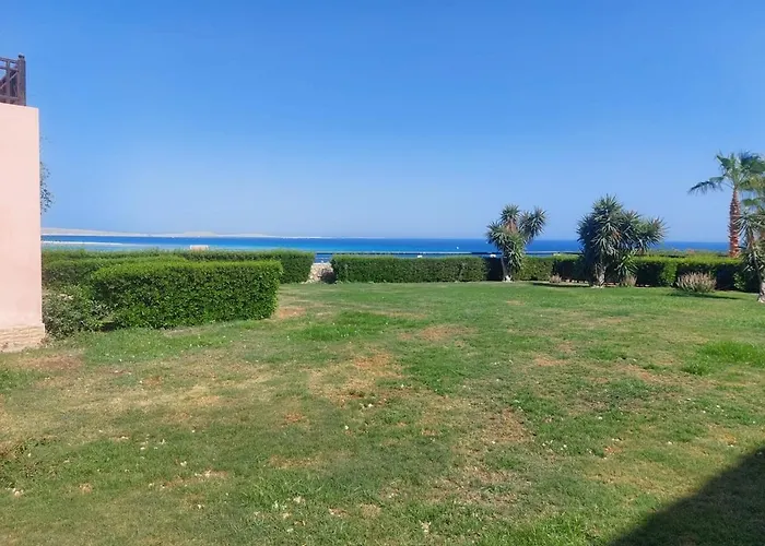In The View Compound, First Row On The Sea, 3 Bedrooms, Two Floors Hurghada